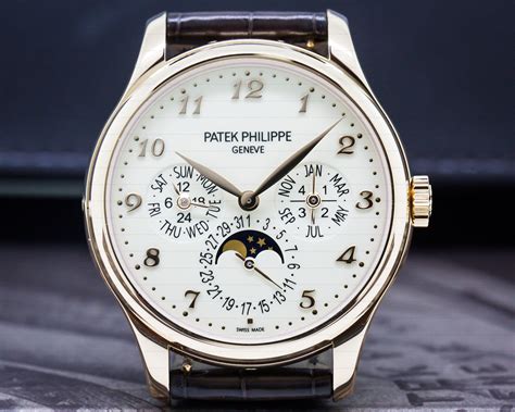 5327 patek philippe